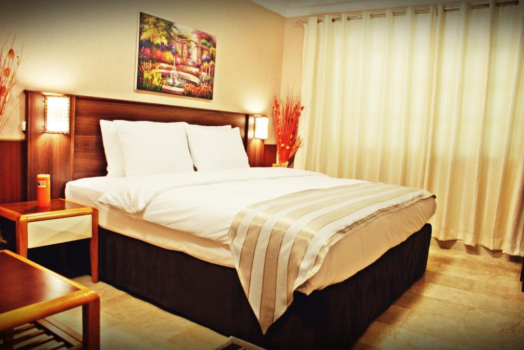 Weekend Hotel & Apartments Mascate Extérieur photo