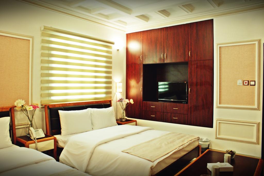 Weekend Hotel & Apartments Mascate Extérieur photo